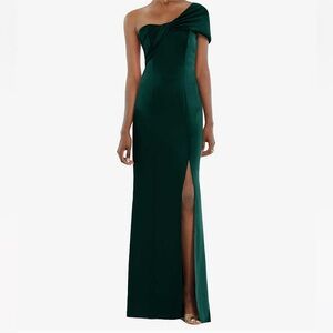 BLACK Dressy Collection Twist Cuff One-Shoulder Princess Line Trumpet (#3100)